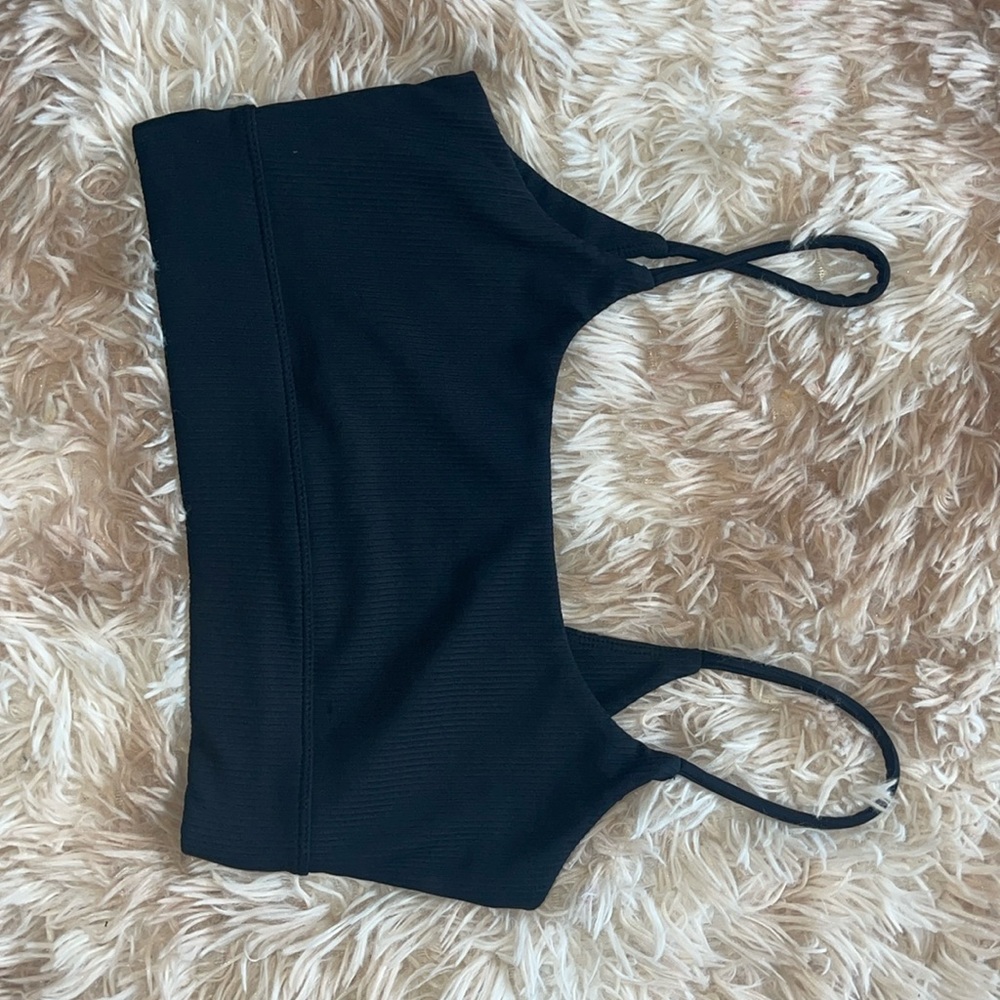 Backless Ribbed Sports Bra